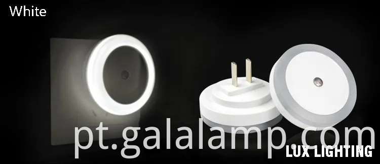 Soft Glow Mini LED Night Light With Smart Sensor for Kids 'quartos